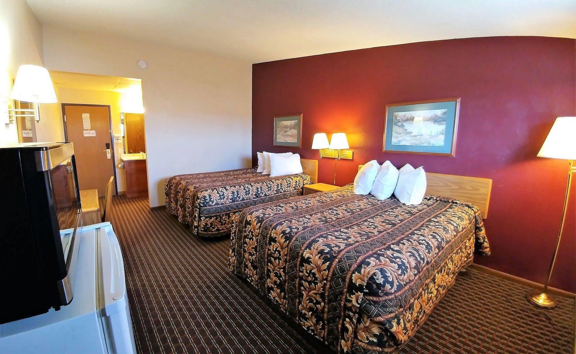 Red Carpet Inn - Windom Exterior photo